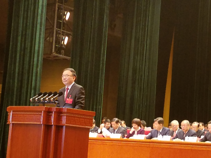 1496476812130886.jpg 2-李小敏书记作重要报告.jpg